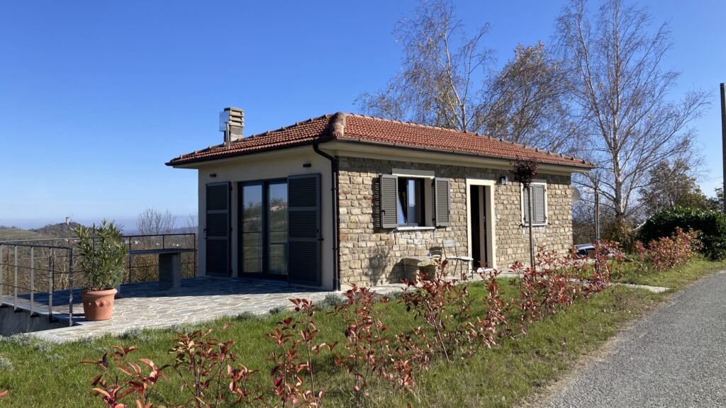 Vakantiehuis Casa Vista Collina. In de Roccaverano, Piemonte.